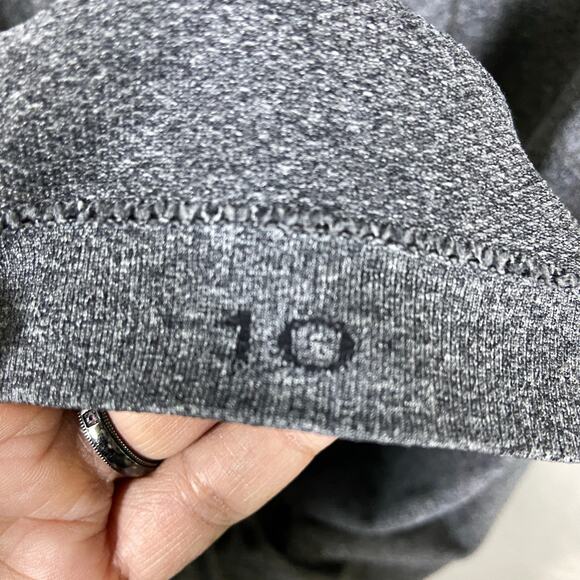 Lululemon Gray Sleeveless Ruched Sides Size 10 - Picture 5 of 7